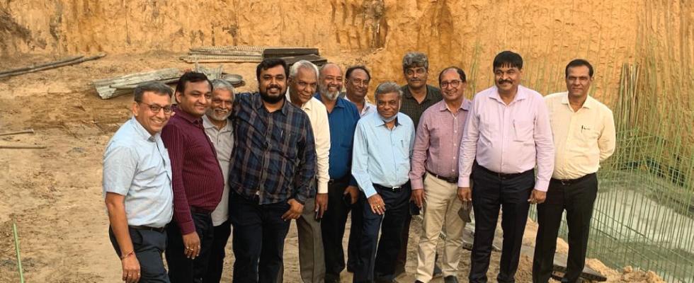 NIA committee members visit the pumping station